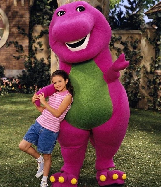 nickimymotherrr's tweet photo. Selena &amp; Cardi b (2004)    Selena &amp; cardi b (2018) https://t.co/SJ2rqaolqU