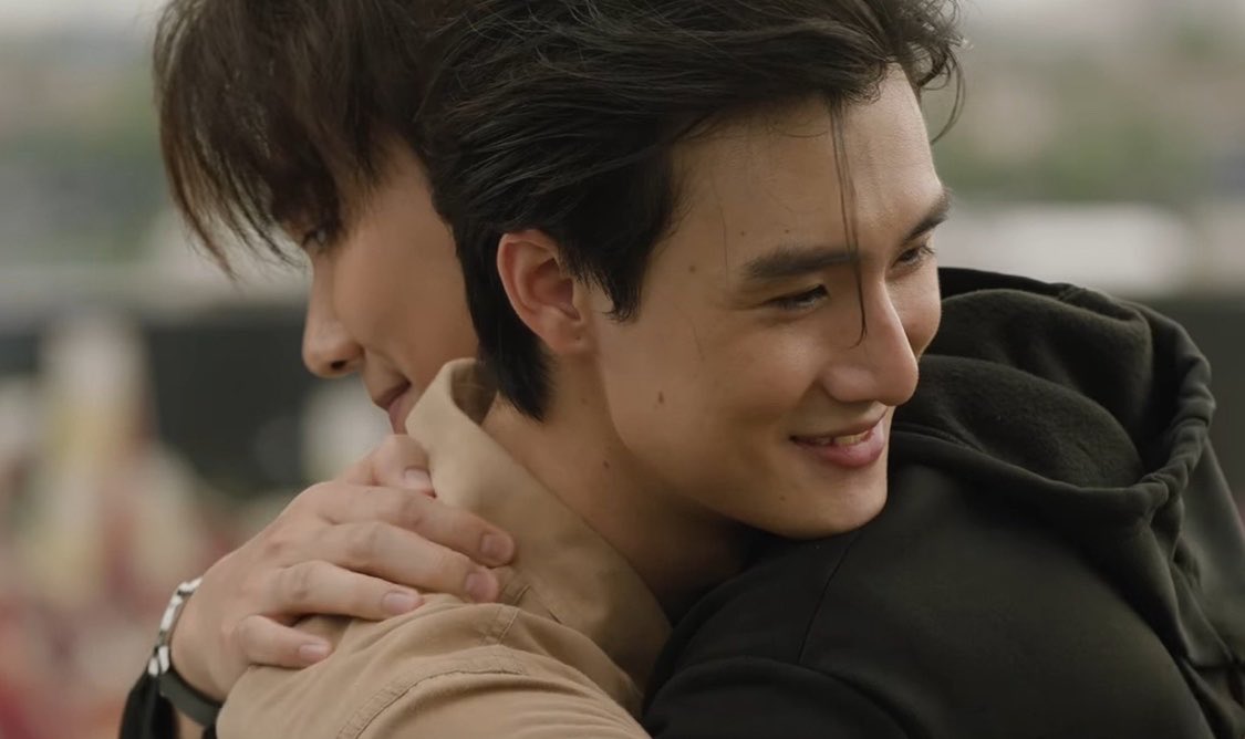 wilesxe's tweet photo. KAYE PHAT HUG🥺🩷🥺🩷🥺🩷

#MrKillSeries #DewTee https://t.co/6tVN7whfS4