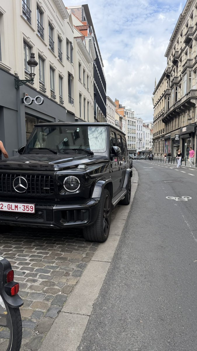ALT_H8's tweet photo. Brussels 🇧🇪. https://t.co/LNpXSwc3QU