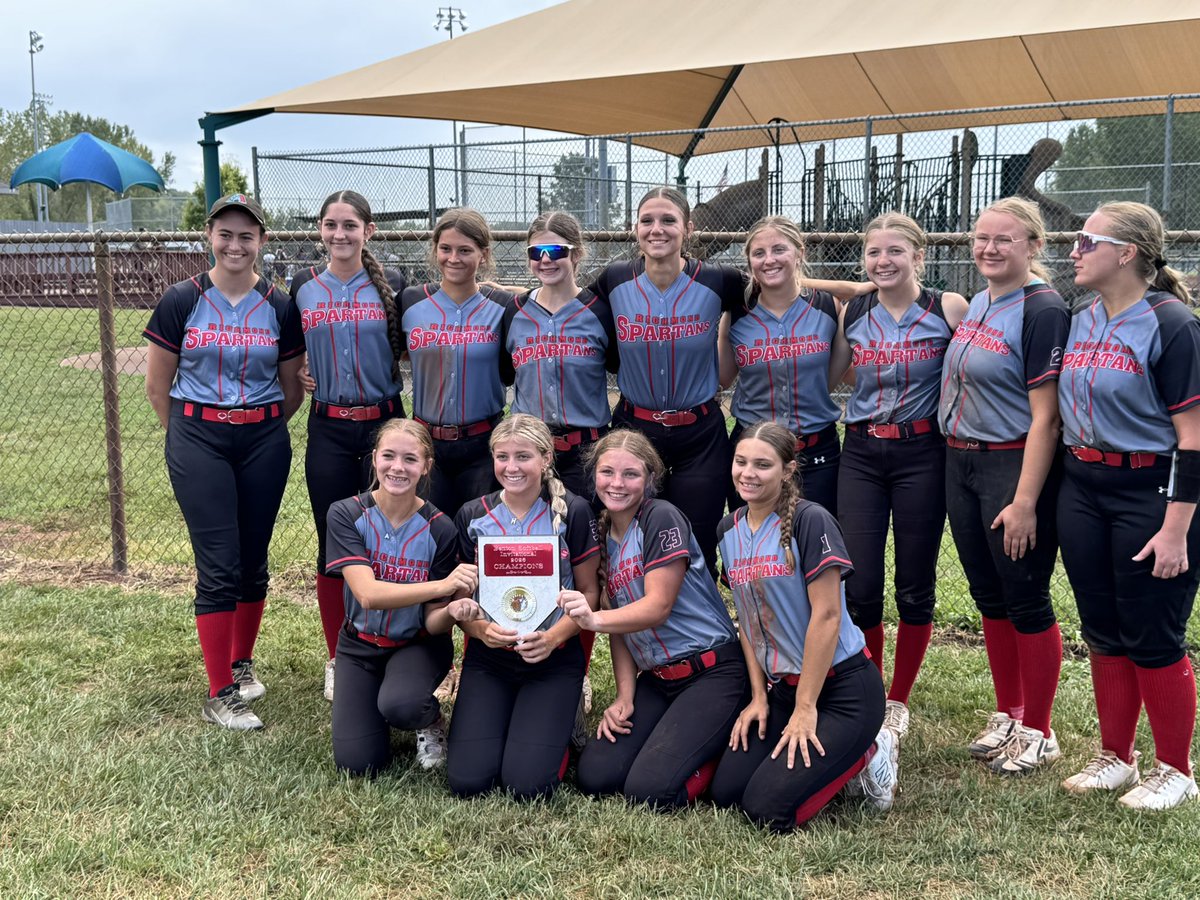 SpartansSoftbal's tweet photo. Way to go Lady Spartans!! The girls went 3-0 in the Benton Tournament taking 1st! The team is 9-0 for the season and still going strong! 💪🥎 #SpartanStrong #KeepUpTheHardWork @Rise_Above_RXVI https://t.co/i1IQhFrRXC