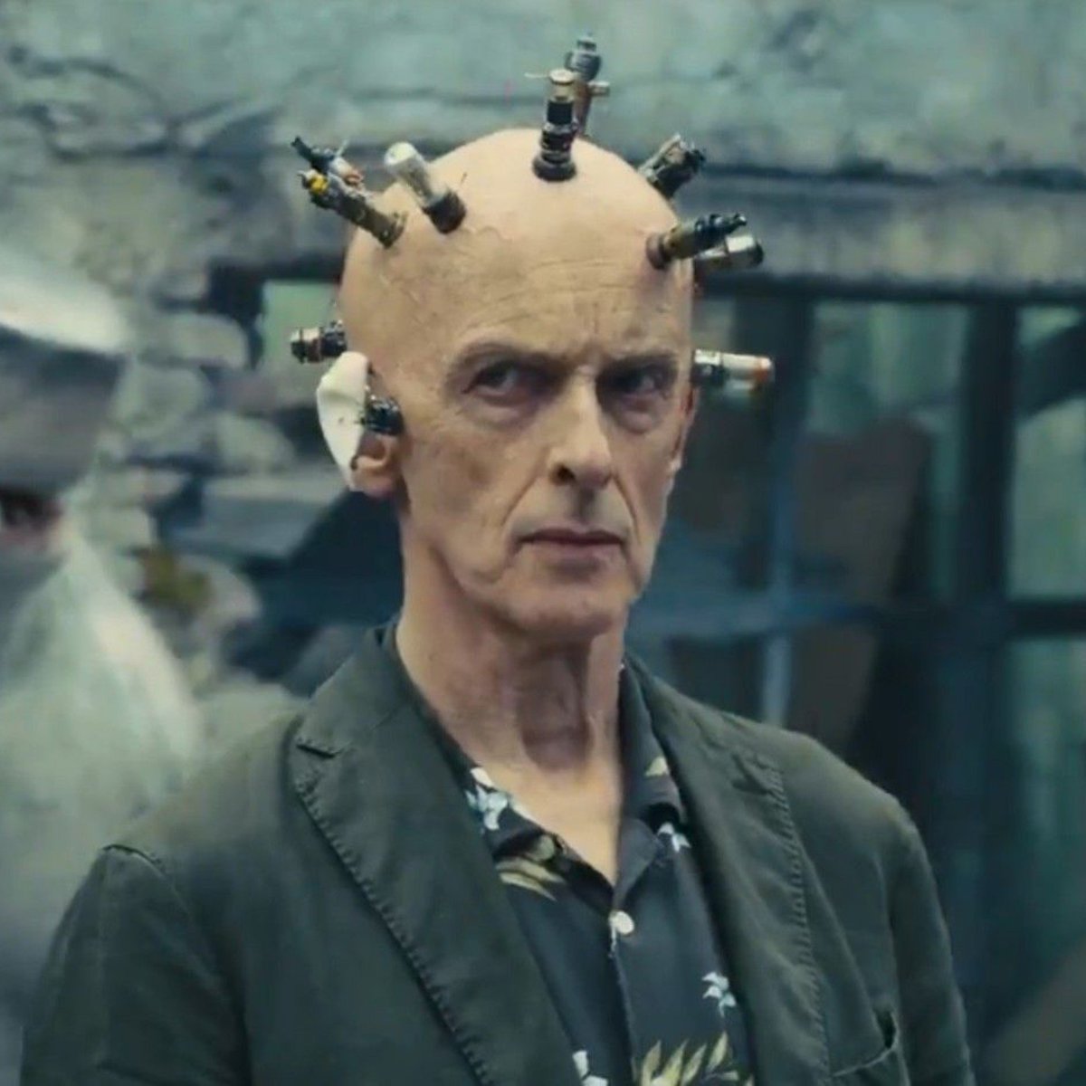 Comicodigy's tweet photo. What if Braniac is just a combination of these: https://t.co/sbvrcO7sue