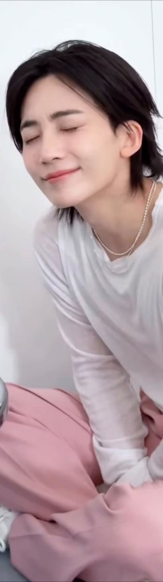 Haviiya's tweet photo. 🤍💕🌸 https://t.co/uYknJa1MqZ