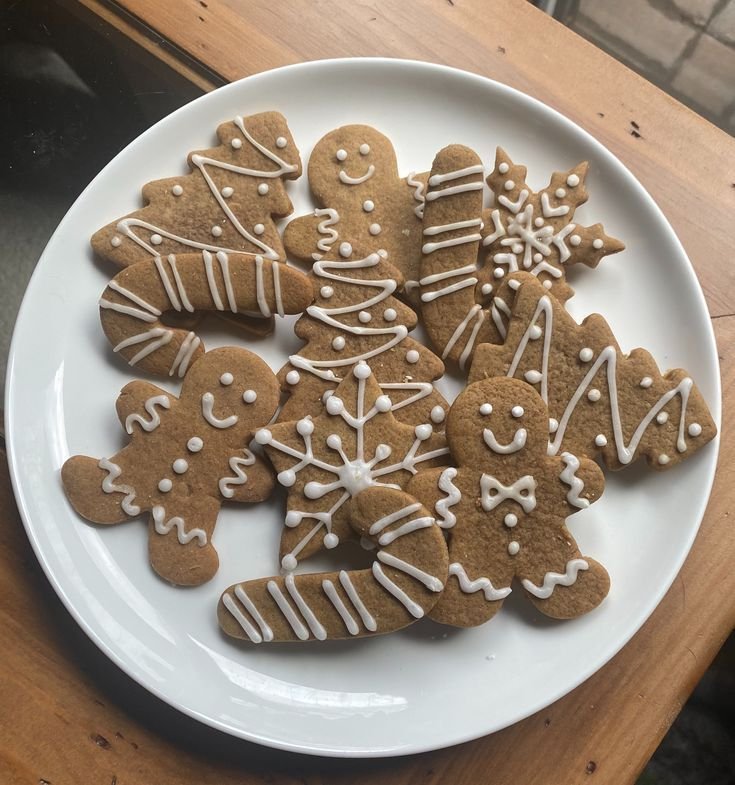 sandwichMpanda's tweet photo. Current cravings 🤤🤤
I really miss winter I hope it comes early this year ... yearning for Christmas ❄️ https://t.co/smDoKdyIem