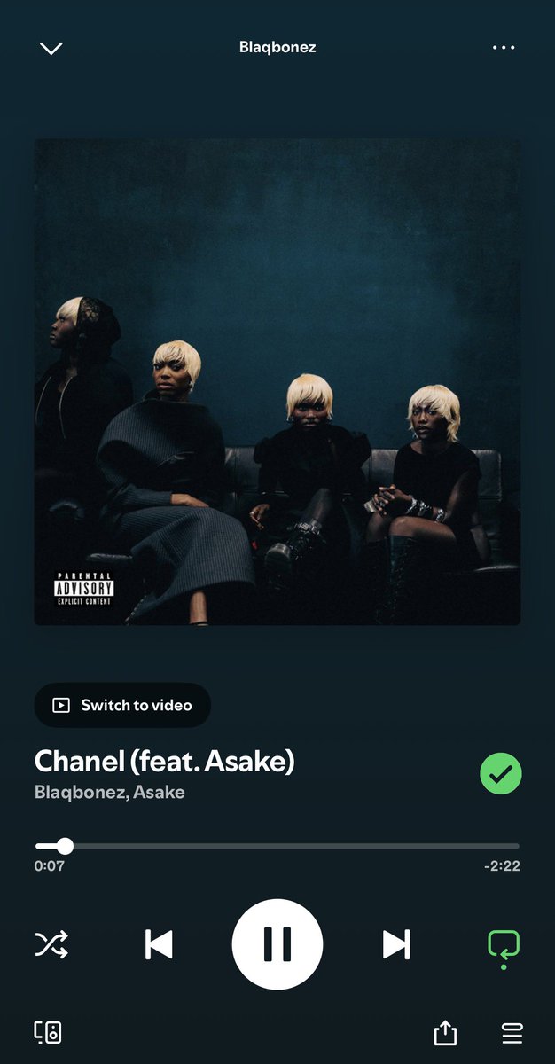 gemininiiii's tweet photo. Quick one, guys.

Asake on Chanel or Stubborn

which verse is coming out alive?🫴🏿 https://t.co/1vLJh8VbVZ