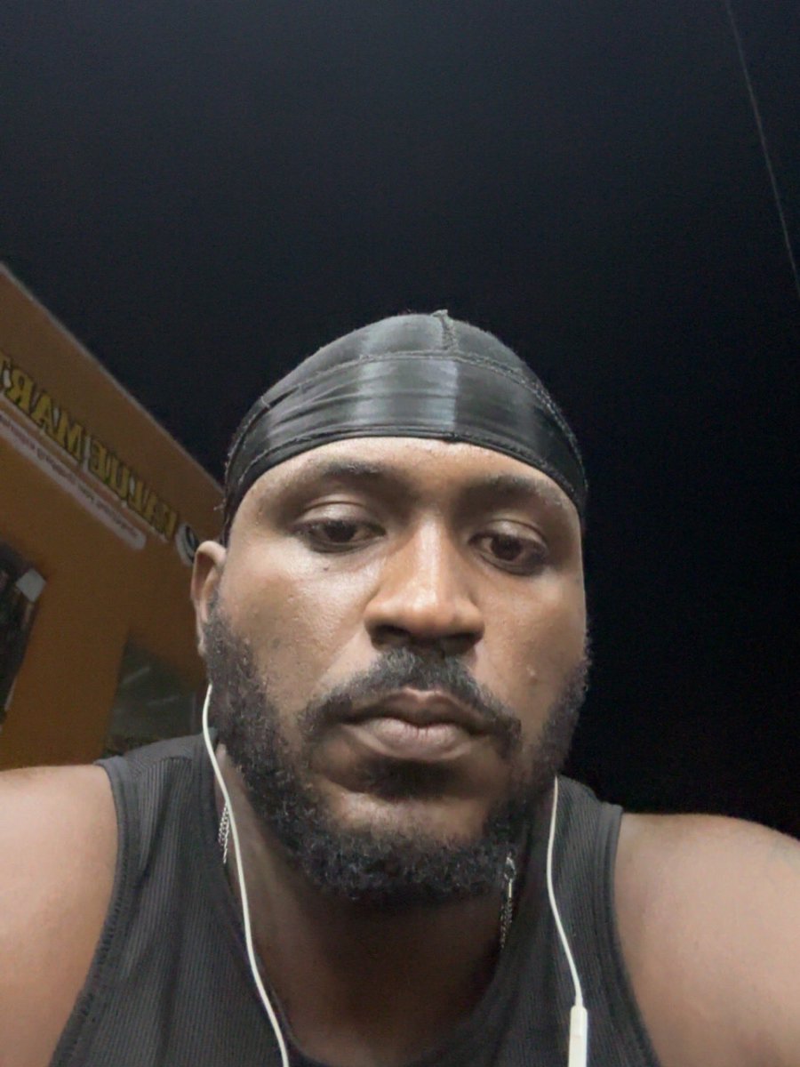 Omaboyowa2's tweet photo. 🔁🏋🏾‍♂️ https://t.co/5DaRDDno7M