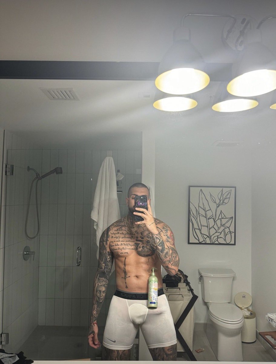 dgonzo99_'s tweet photo. #nsfwtwtًً  worthy? https://t.co/U09cfWpjeN