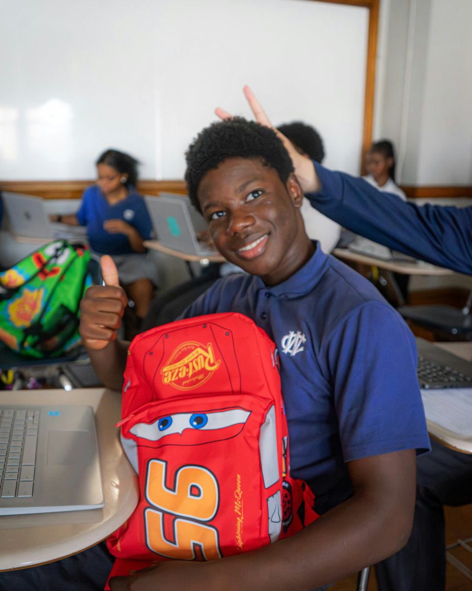 WCPrep's tweet photo. First week of school complete!🚾 📚 As we begin a new school year, our seniors proudly show off their Senior Kid backpacks, celebrating the start of their final year at West! 

#westisbest #belongbelievebecome #wcp #GoBurrs https://t.co/DOABKsYGTD