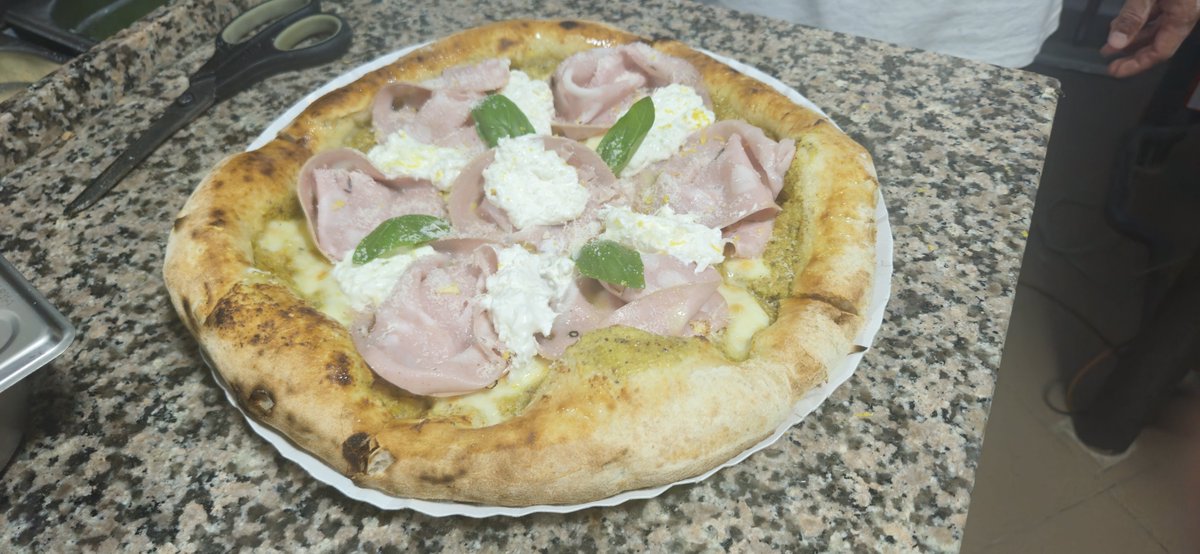 Mayo940927's tweet photo. Mortadella and Burrata 
#pizza
#WorkLife https://t.co/vFbVqG5O44