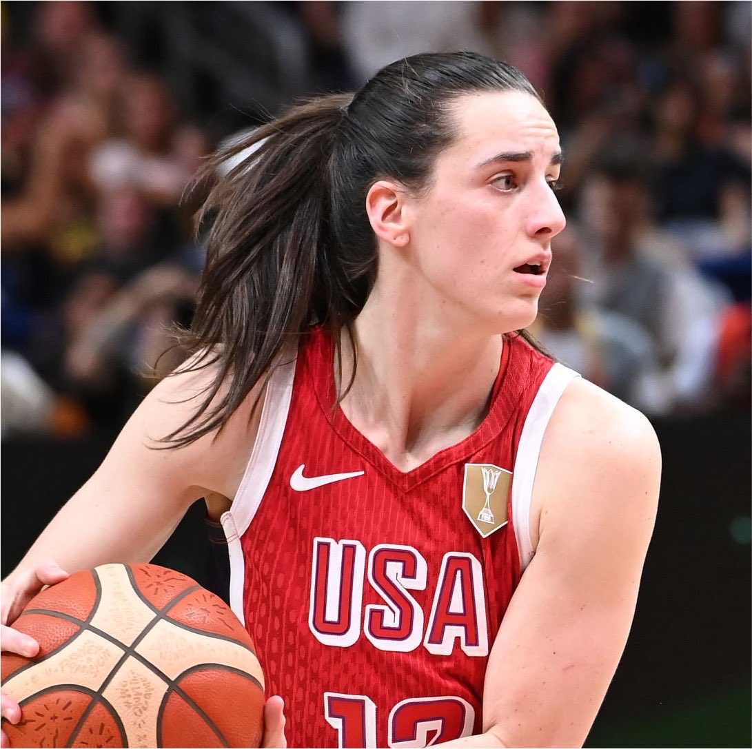 trendyhoopstars's tweet photo. Caitlin Clark through five FIBA World Cup games:

3rd in Minutes Played
8th in PPG
1st in APG
8th in EFF
29.4 FG% (Last)
22.7 3P%

🪄 https://t.co/4r8hua2PtS