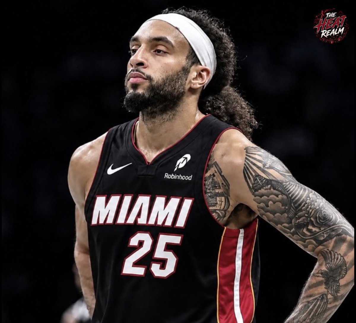 WadexFlash's tweet photo. Ira Winderman says signing Devin Carter would be considered as a Miami Heat type of move👀

“Yes, it would, considering how the Heat have long brought in sons of those who have been with the organization or those whose parents have had ties with the organization. The Heat have both the salary-cap and roster-space wherewithal to make a move for the son of former Heat guard and assistant coach Anthony Carter.”

(via @IraHeatBeat)