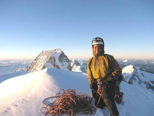 blkhistguardian's tweet photo. 🎉On May 19, 2006, Sophia Danenberg became the first African American and first Black woman to reach the summit of Mount Everest!⛰️🏔️ Learn more about her incredible journey to the top of the world. 🖤https://t.co/1xU2qxgB8u https://t.co/WV7LNlBqtM