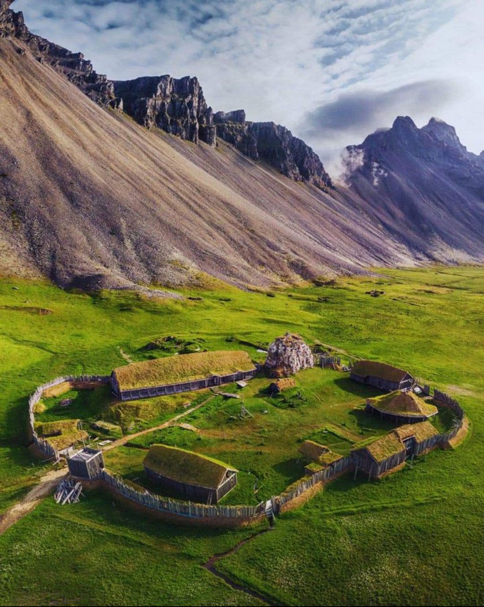 ScandinavianAE's tweet photo. Iceland 🇮🇸 https://t.co/jRJXA2mnwX