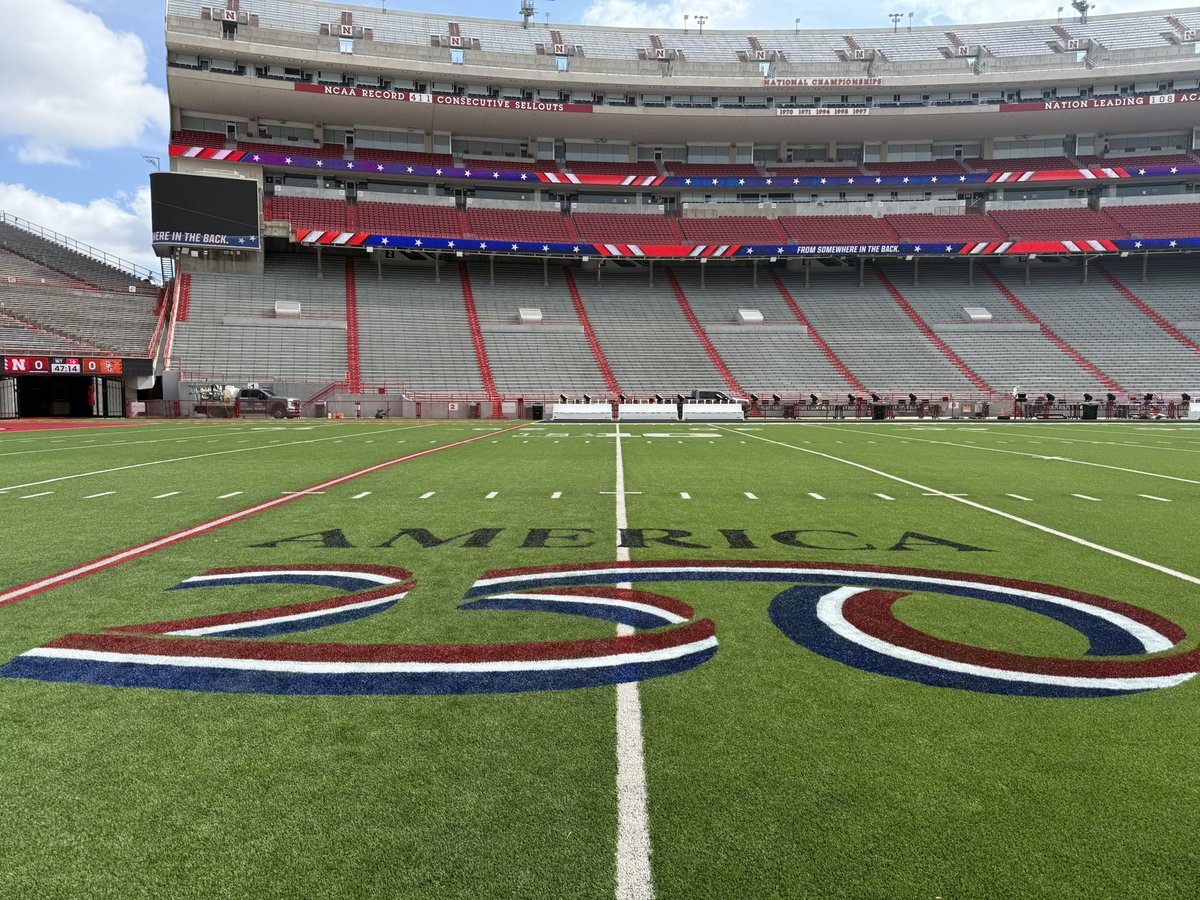 HuskersTurf's tweet photo. Ready for game 2! #America250 #Huskers #GBR 🏈🌽🇺🇸 https://t.co/hzMMsQyZ1E