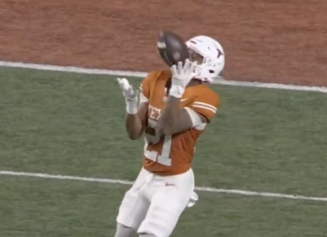 DraftKings's tweet photo. Texas' night in a nutshell https://t.co/QzUdA1k5x2