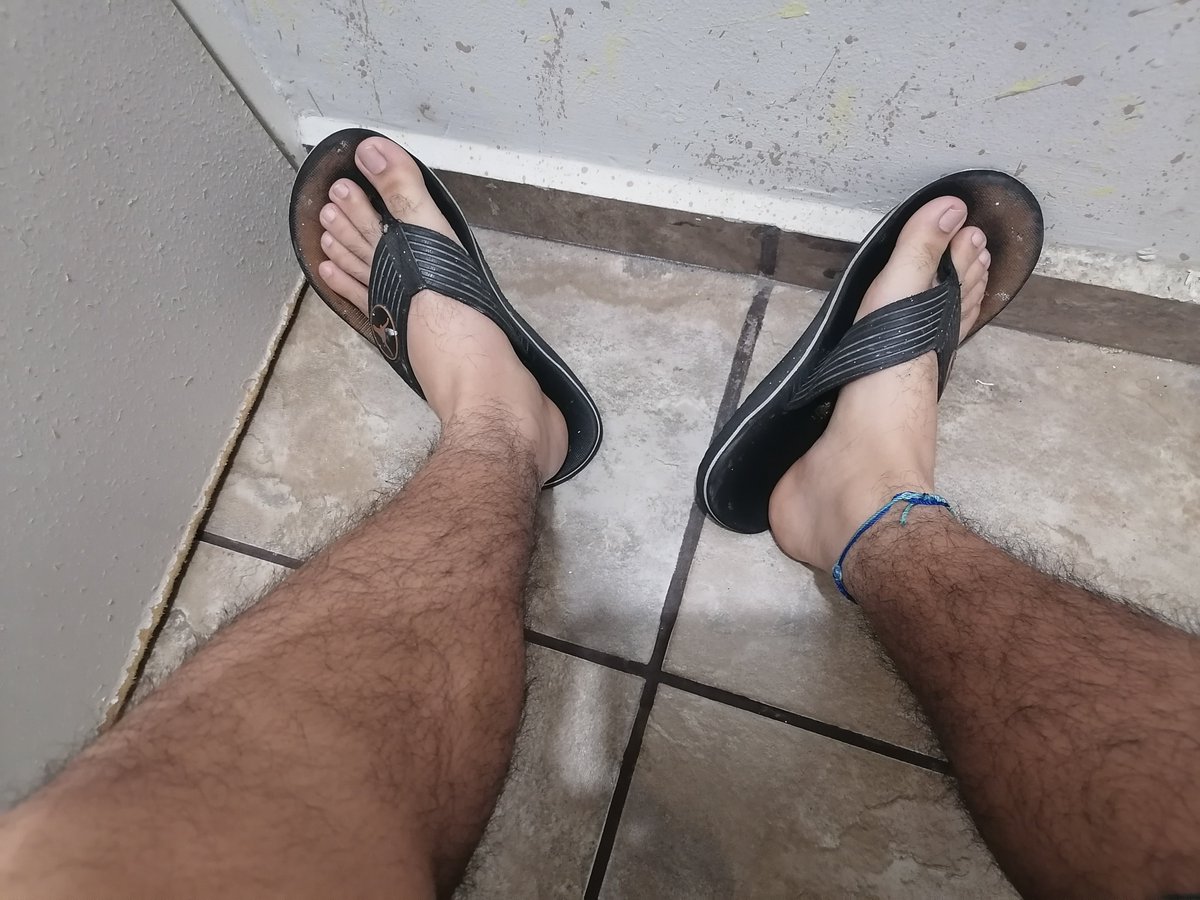 AnthonyMmky's tweet photo. Se busca esclavo para humillar 👣🧦🤤
#feetfetısh #gay https://t.co/MSdKCznyMF