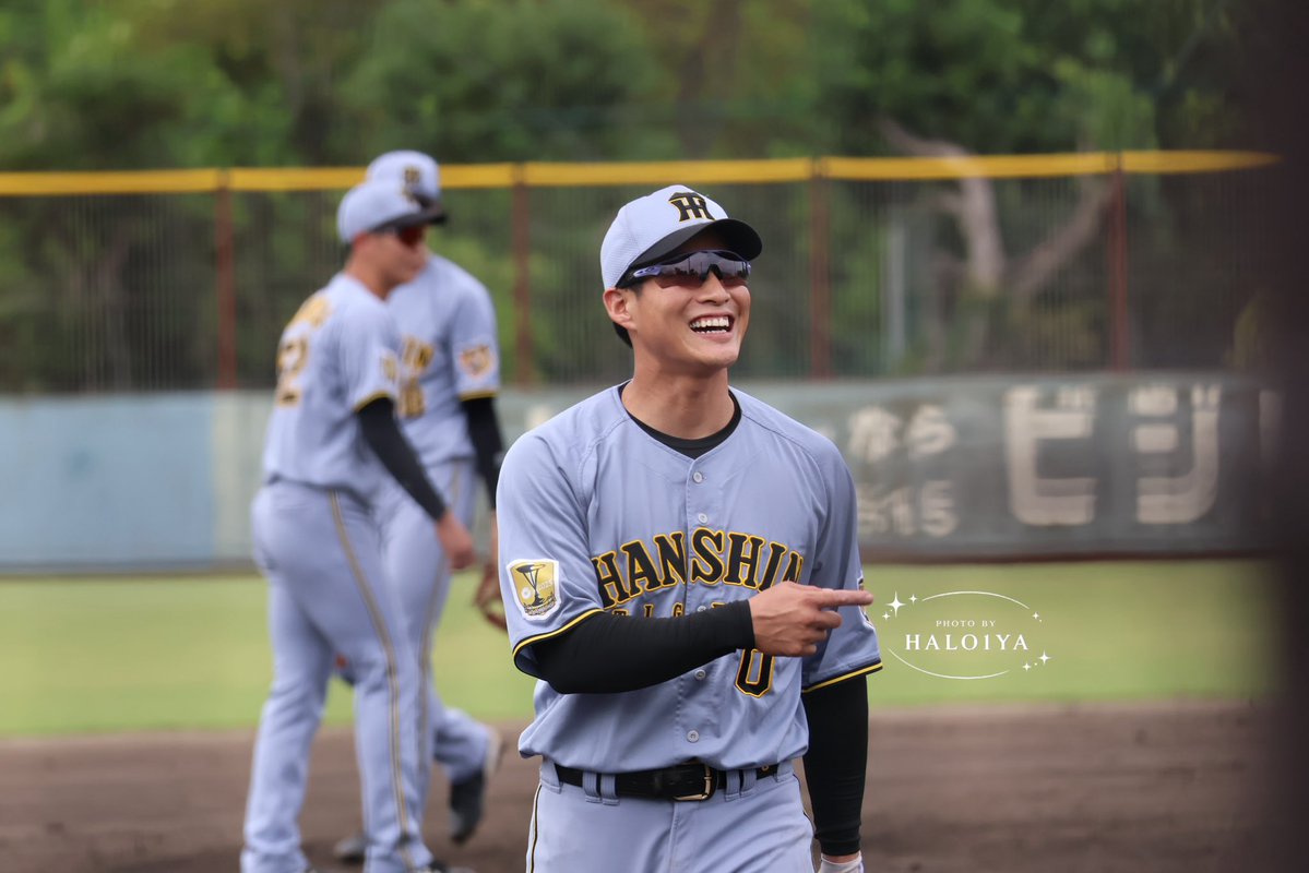 hal01ya's tweet photo. 20260912 富田林BS⚾️✨

練習してる時から笑顔多めでした💭
個人的に木浪さんはやはりビジユニ派☑️

#木浪聖也 選手
#阪神タイガース https://t.co/qV8qIucrRM