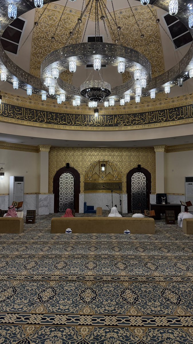 vllai6's tweet photo. صلاة  الفجر جُرعة هائلة من الطمأنينة 
اللهم اجعلنا ممن قُلت فيهم

﴿ وَالذين هُمْ عَلَىٰ صَلَواتِهِمْ يُحَافِظُونَ ﴾

-صلاه الفجر 🤍 https://t.co/7rbXv1j9zy