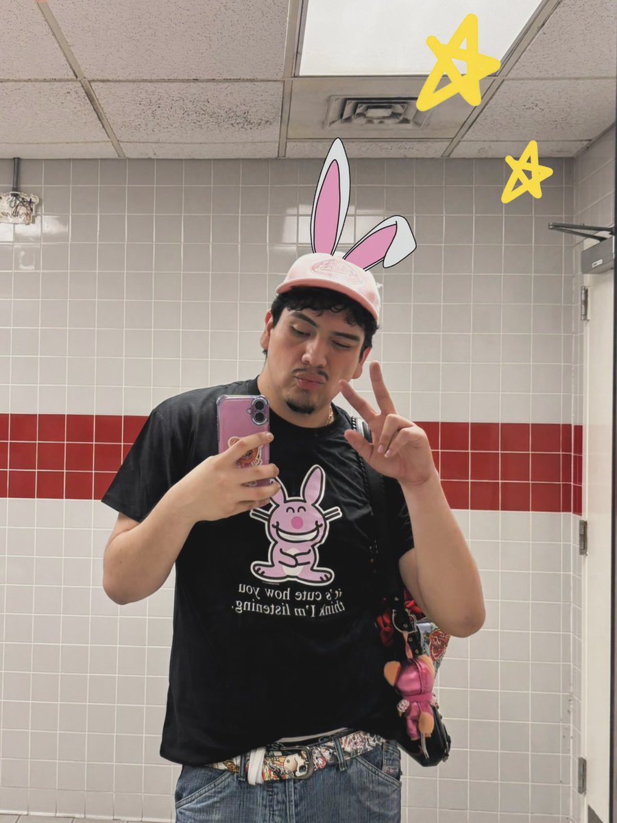 YAY5UN's tweet photo. silly rabbit ૮ • ﻌ - ა https://t.co/TnWsOfswSI
