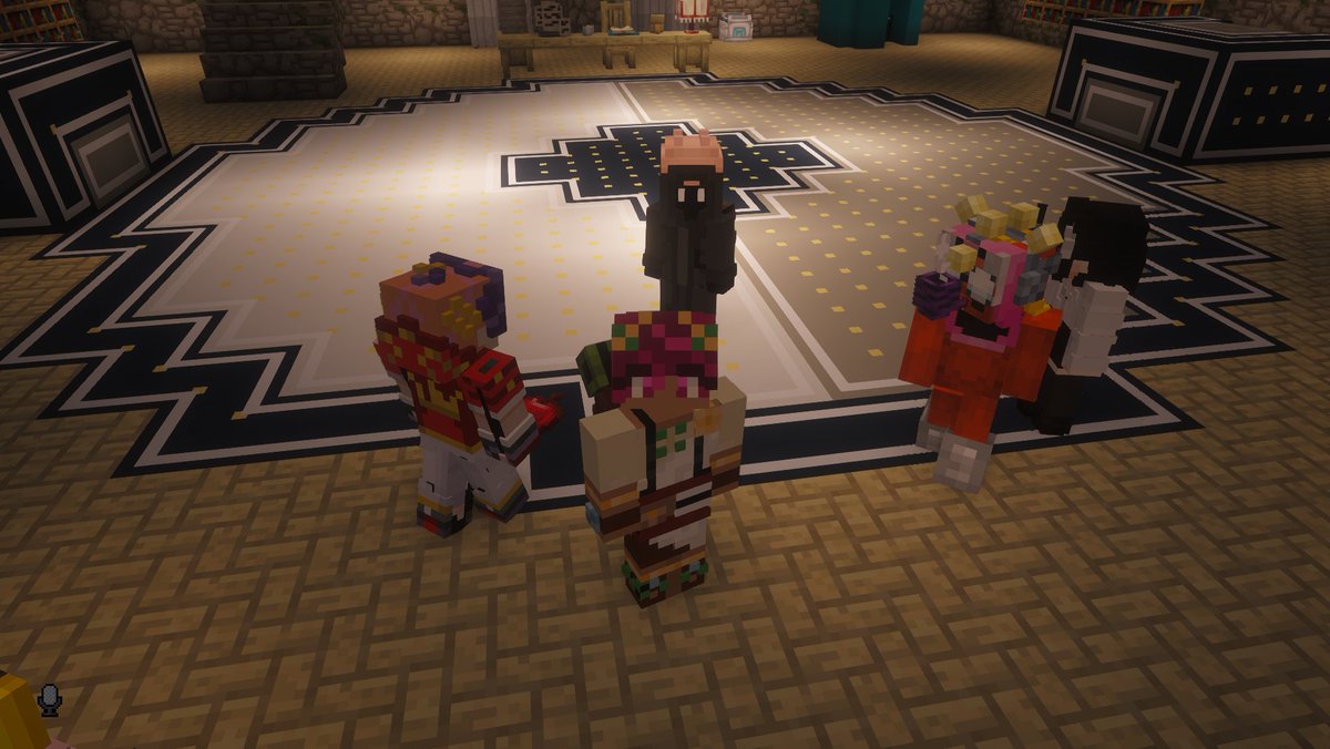 BerryGodJJ's tweet photo. First day on #EVERMON has been a lot of fun!! Currently trying to fight the normal type gym leader uwu (I can't beat the gym puzzle....)
Minecraft model by @RammyTheRancher !! Thank you again uwu https://t.co/gbE4LdA0c0