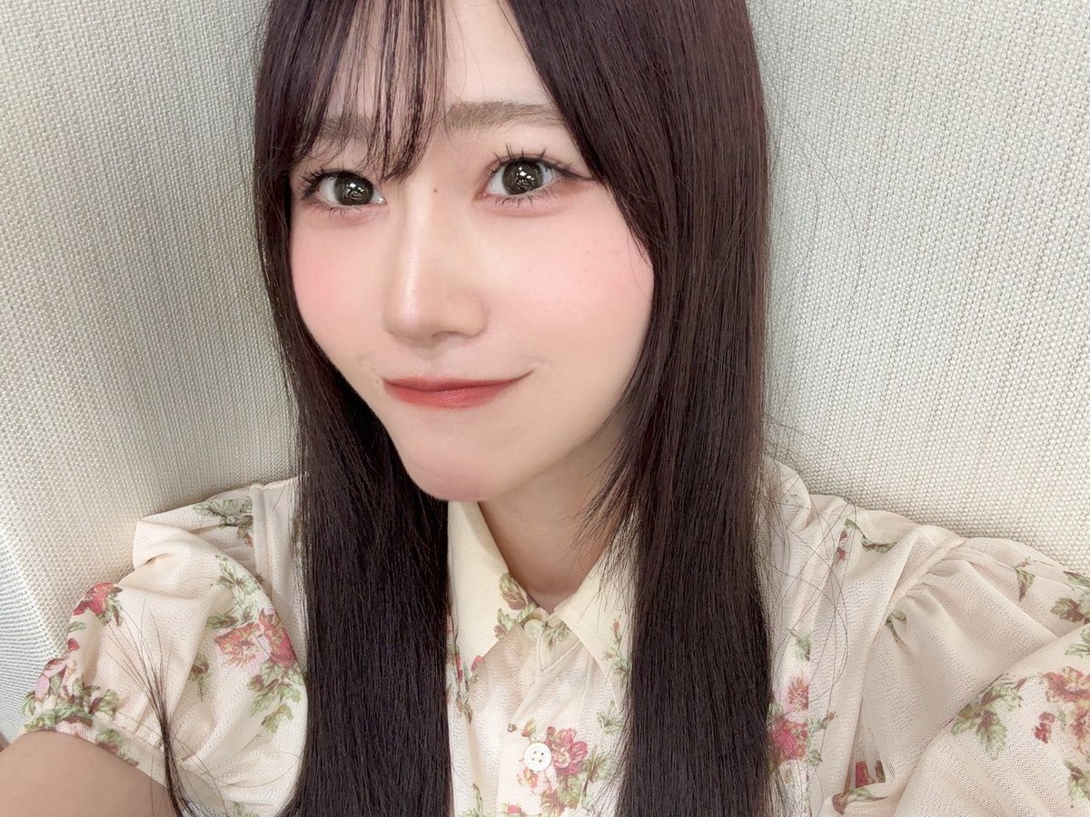 honoitoha_46's tweet photo. 久しぶりに会えて、話せてめっちゃ可愛かったし楽しかった！今日も会いに行くね〜
 #いとはぶろぐ https://t.co/MvQXX3q88R