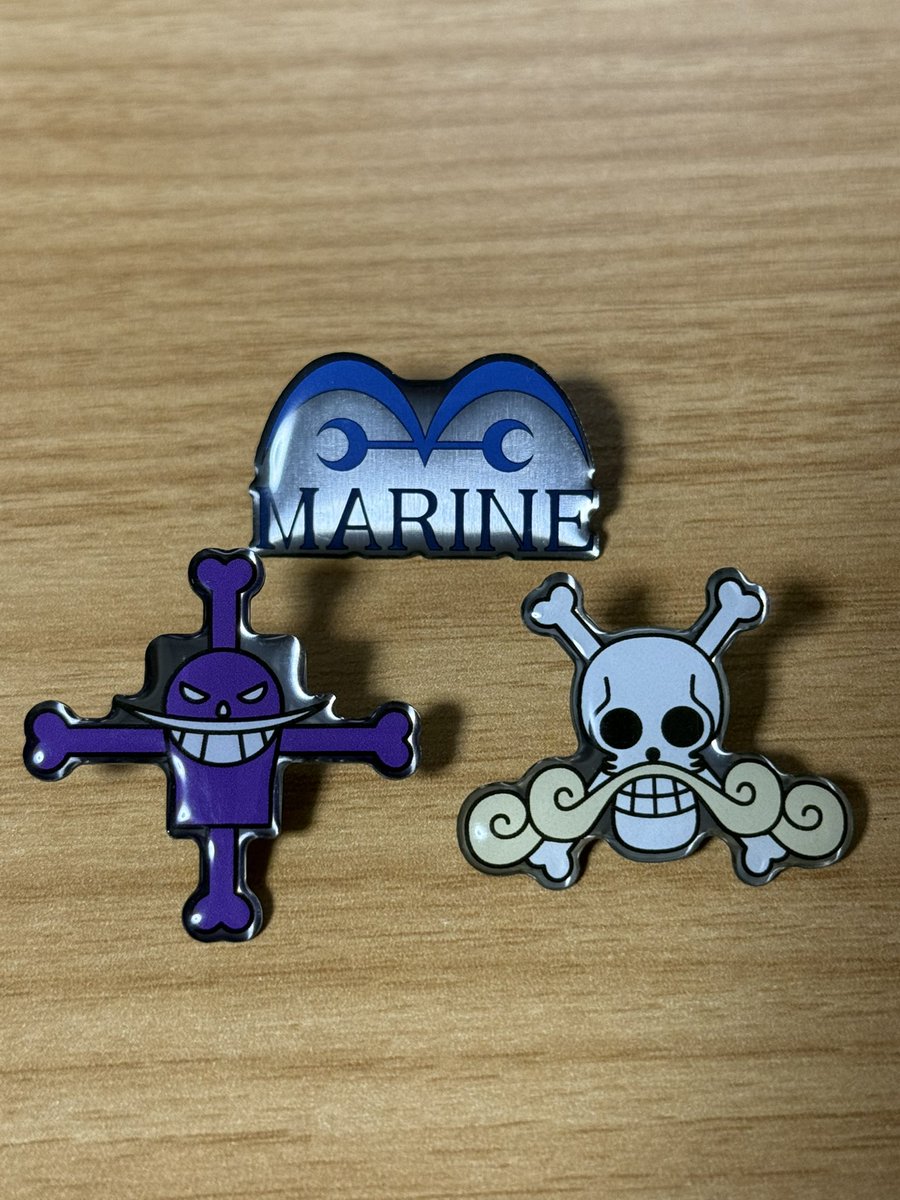 Rikg2fx's tweet photo. 【交換】

ONEPIECE ピンバッジコレクション2 ワンピース

【譲】海軍、白ひげ、ロジャー

【求】世界政府、ナミ、チョッパー

京都にて手渡しまたは郵送にてお願いいたします。

検索からもお声掛け下さい！ https://t.co/IznDfKwSf7