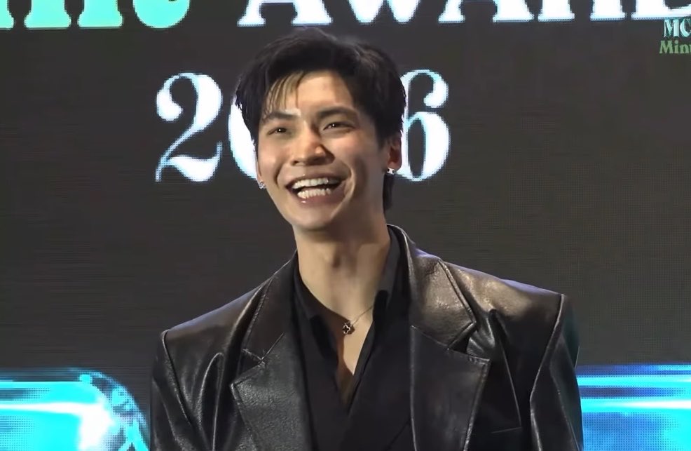 oshi_pond27's tweet photo. 🥰🥰
#MchoiceMintAwards2026
#Pondponlawit #Piecesofponlawit 

https://t.co/Nz1kWLMOiC https://t.co/VRzWR4oJG0