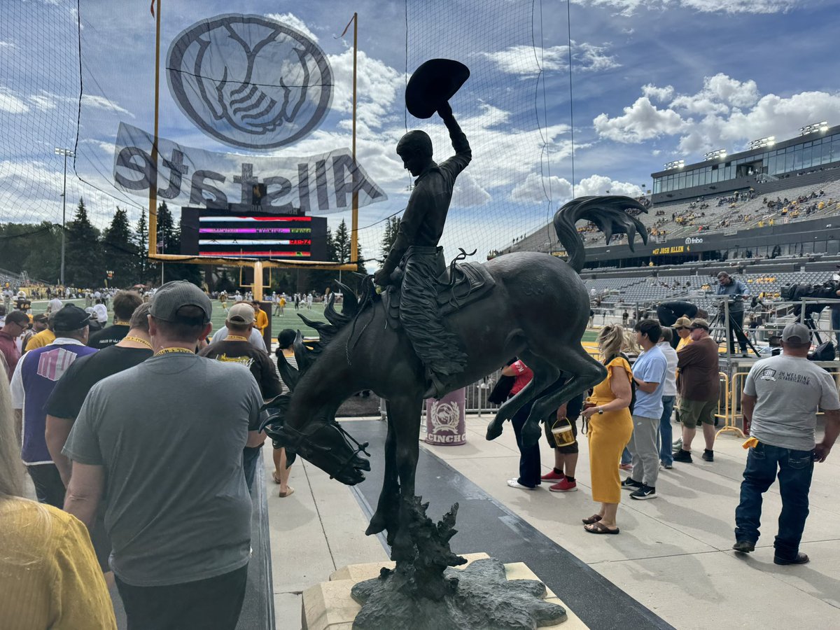 Tr1stan_72's tweet photo. Had a blast today up at Laramie to watch @wyo_football play and overcome Northern Colorado Today! Huge thanks to @CoachBHen @JamoBrown_ for the opportunity to come up and experience a Cowboy Game day! #RideForTheBrand 
@CoachMVP08 @sinjen66 @cpst95evg @CoachColby87 https://t.co/Za7H0wyUMy