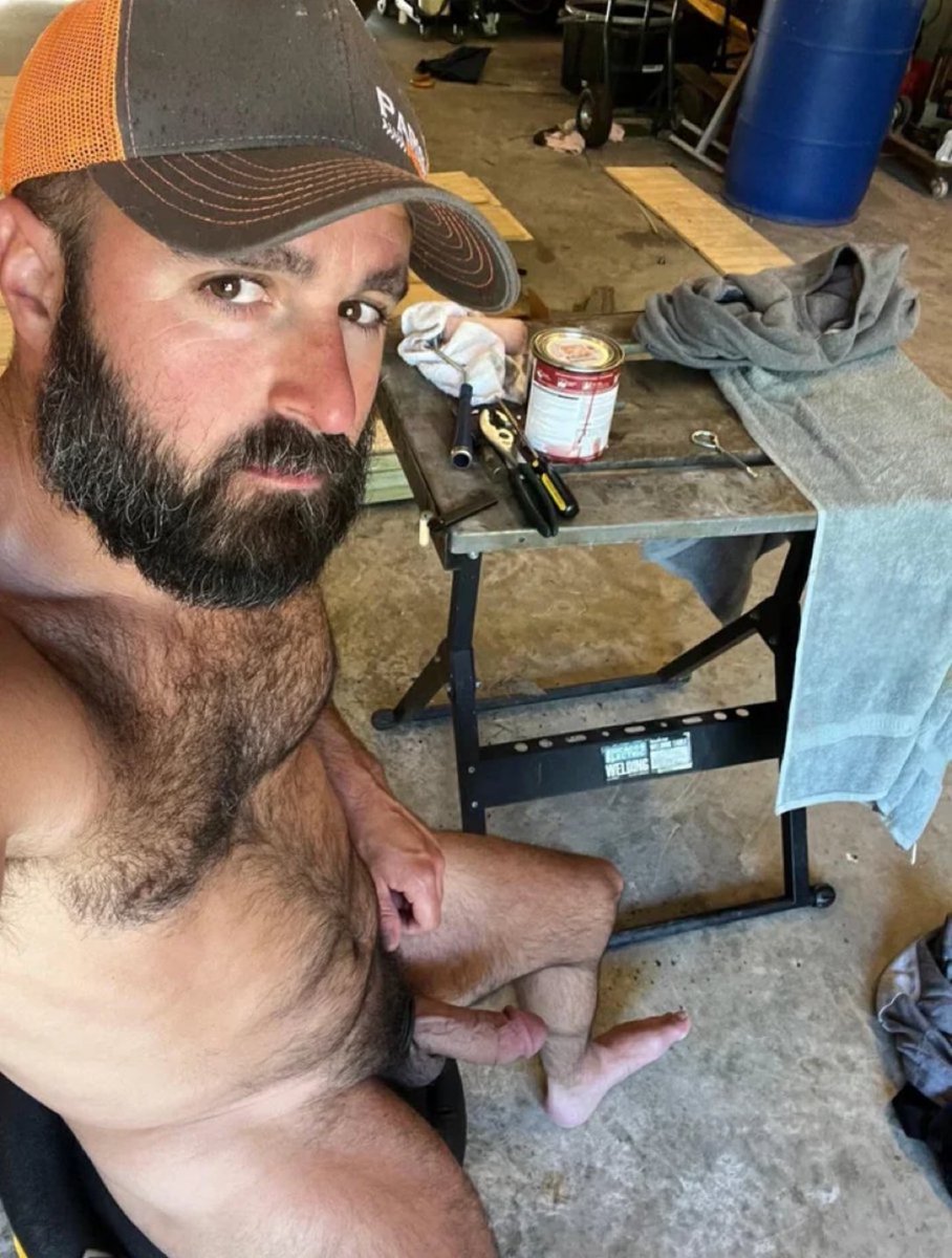 Chandler6tll's tweet photo. Forget the wrenches… this is the only tool that matters. https://t.co/W4AYR45HYT