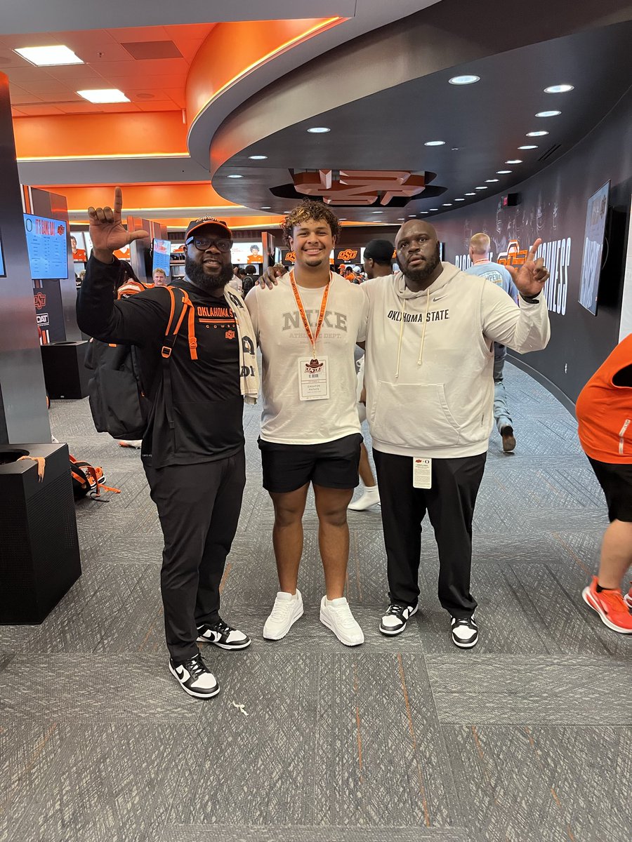 CashtonMathis1's tweet photo. I had the best time in STILLWATER today!! I was blessed to be able to go into the locker room & celebrate with the team and listen to @__CoachMorris talk afterwards. 
HOW ABOUT THEM COWBOYS!!

@AndrewLee_CFB @WesDr8ke @CoachSkyCassity @CoachGRichDL @coach_ikeDL @CowboyFB @CoachMikeOG @McclainBaxley @PokeOkc @Taylorskieens @OKStateRivals 

@c_elerick @CoachBigReemis @EnidPlainsmenFB @littlehead72 @c2_performance @Derrick__Shelby @_NickFriesen 

@ChadSimmons_ @RivalsHS @on3recruits @Josh_Scoop @Andy_Villamarzo @CoachTUCR @BrianDohn247 @ParkerThune @samspiegs @SWiltfong_ @TomLoy247 @LemmingReport @Rivals @GregBiggins @UANextFootball @sixstarfootball @PrepRedzoneOK @Andrew_Ivins @247Sports @TheUCReport @MikeRoach247 @PressPassSports @KaleSteed @sixstarfootball @GregBiggins @PeteNakos @gabrieldbrooks @TomLuginbill @CraigHaubert @DemetricDWarren @OKState247