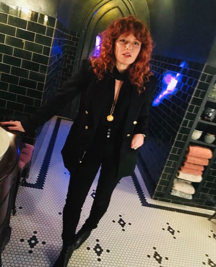 Mawaige's tweet photo. I can't wait to prance around this bathroom when I am casted for season 3 of Russian Doll https://t.co/BD33fI9qEQ