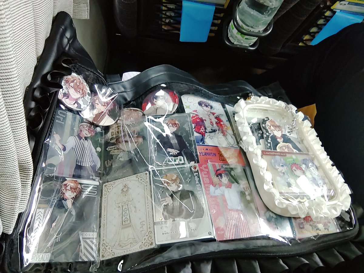urihoxk's tweet photo. #みらんなおえと推し
と、一緒に
今日、Arabian Peach Nightのやつ行く
場所　福岡パルコ https://t.co/J0S4C5XXS5