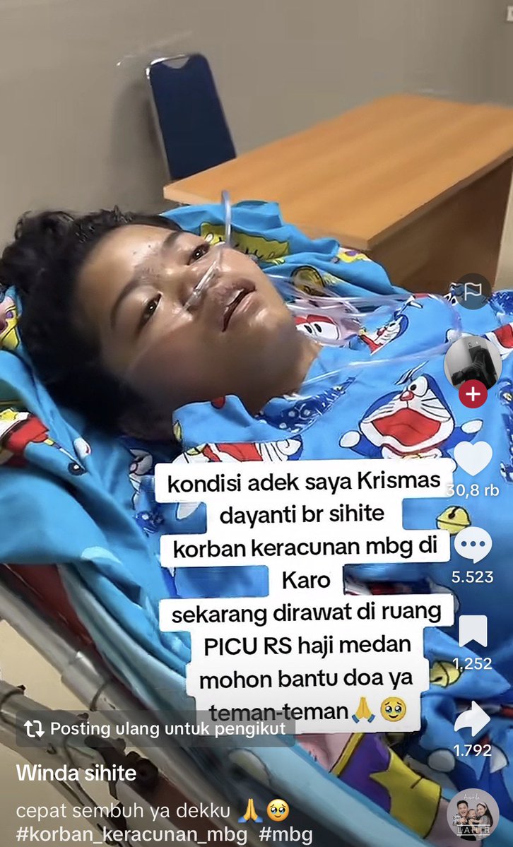yusuf_dumdum's tweet photo. Saya tdk pernah berdoa jelek kpd siapapun. Tapi kali ini mungkin saatnya.

Semoga yang meracuni anak2 Indonesia lewat MBG kelak mendapatkan siksa kubur yang dahsyat. Hidupannya tersiksa di dunia walaupun hartanya melimpah. Jadikan keluarganya serta anak keturunannya tidak tenang dan selalu dislimuti maslah.

Dan semoga siapapun yang anak-anaknya menjadi korban kebiadaban dari MBG diberikan kesembuhan. Aamiin.