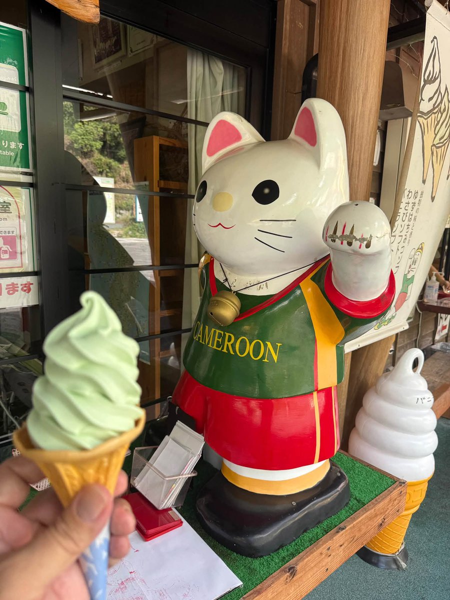 komeboy's tweet photo. 夜中の雨で路面ウェットですが6：30ファミマスタートからの菊池城、阿蘇スカイライン展望台＞マゼノミステリーロード＞鯛生金山＞１１時前には帰宅...この後第２部中州ジャズ行ってきます
ｐｓ：阿蘇は晴れてて阿蘇スカイライン展望台も暑いけど久留米帰るとパラパラ雨+曇りなり https://t.co/JOa2i5OaXB