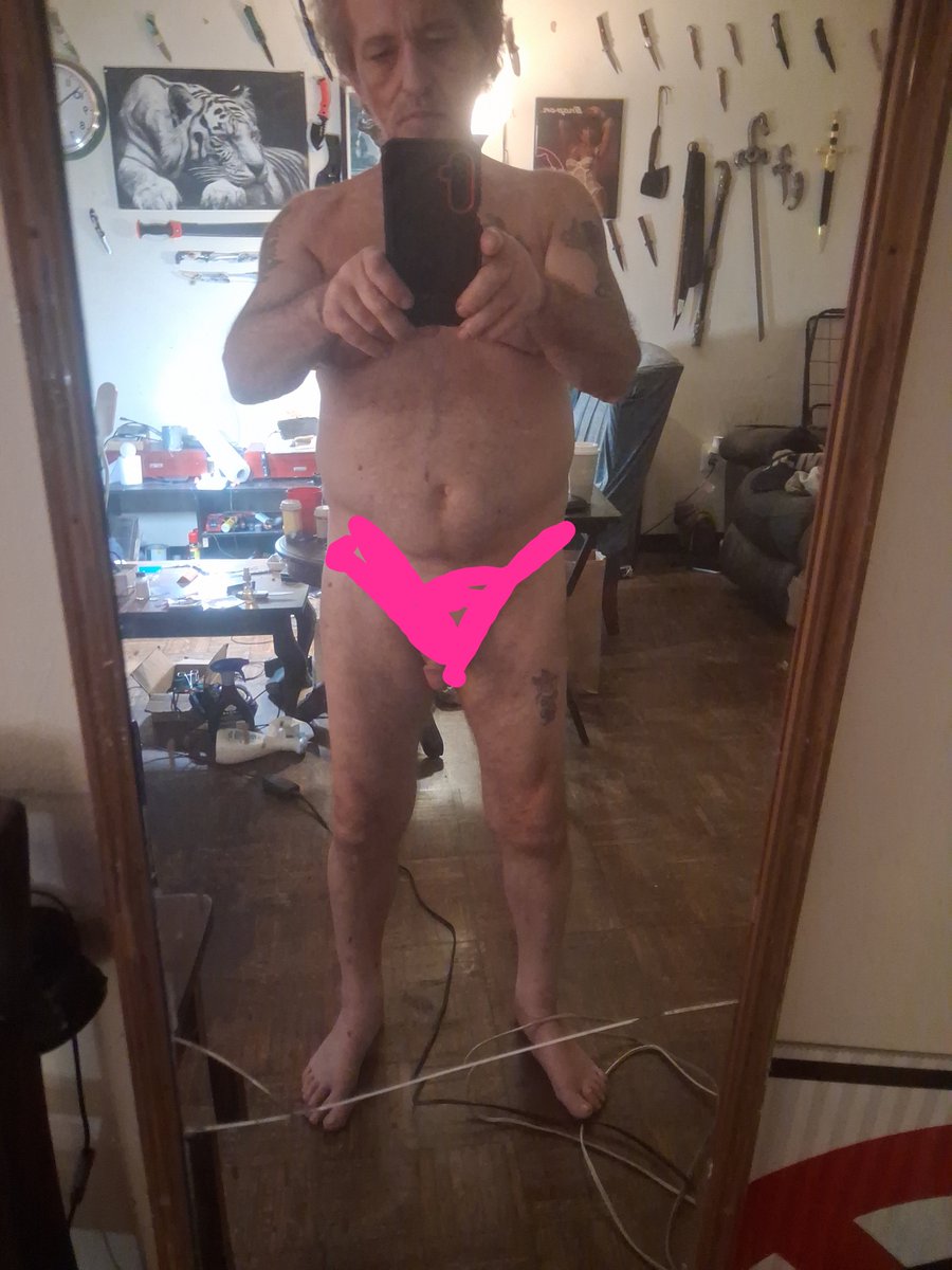 everlast69699's tweet photo. @rolesss001 PICK ME°°!!! https://t.co/62aawuJJjd