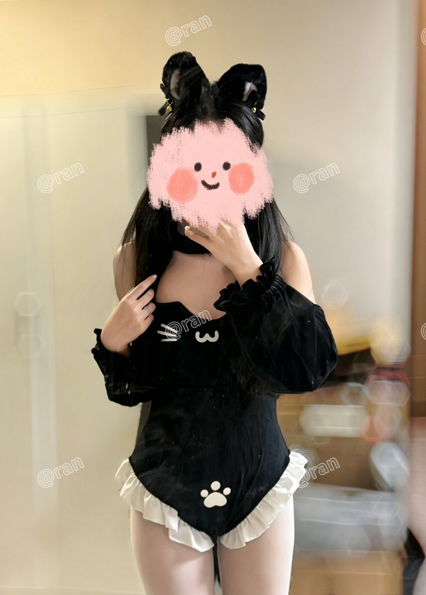 ranran67987's tweet photo. 发几张老图吧，感觉大家都忘了冉冉了，发几张回忆一下吧～ https://t.co/ycvU9zfPl2