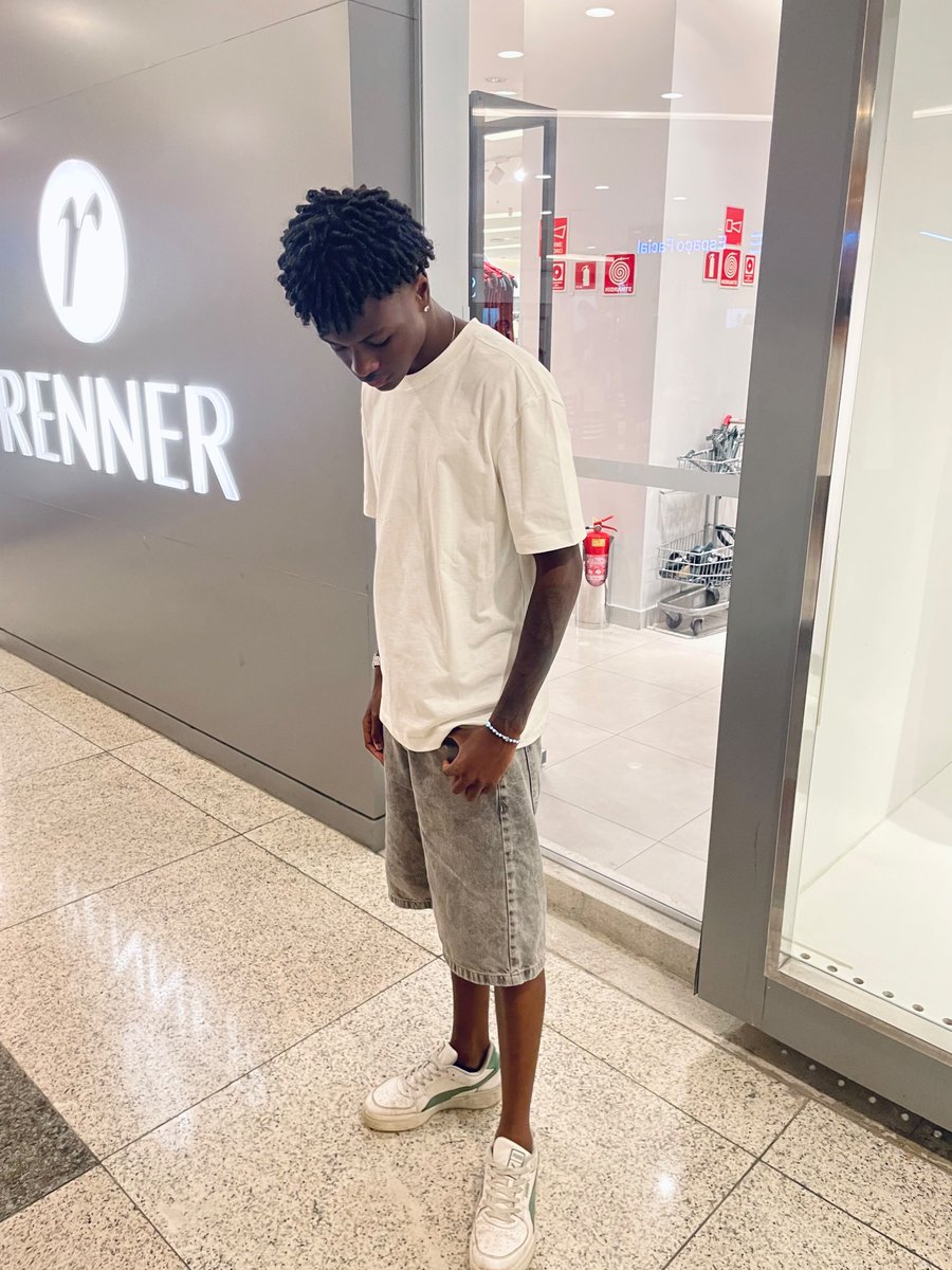 negodoce_02's tweet photo. 🏌🏾 https://t.co/SQkPUDvhnP
