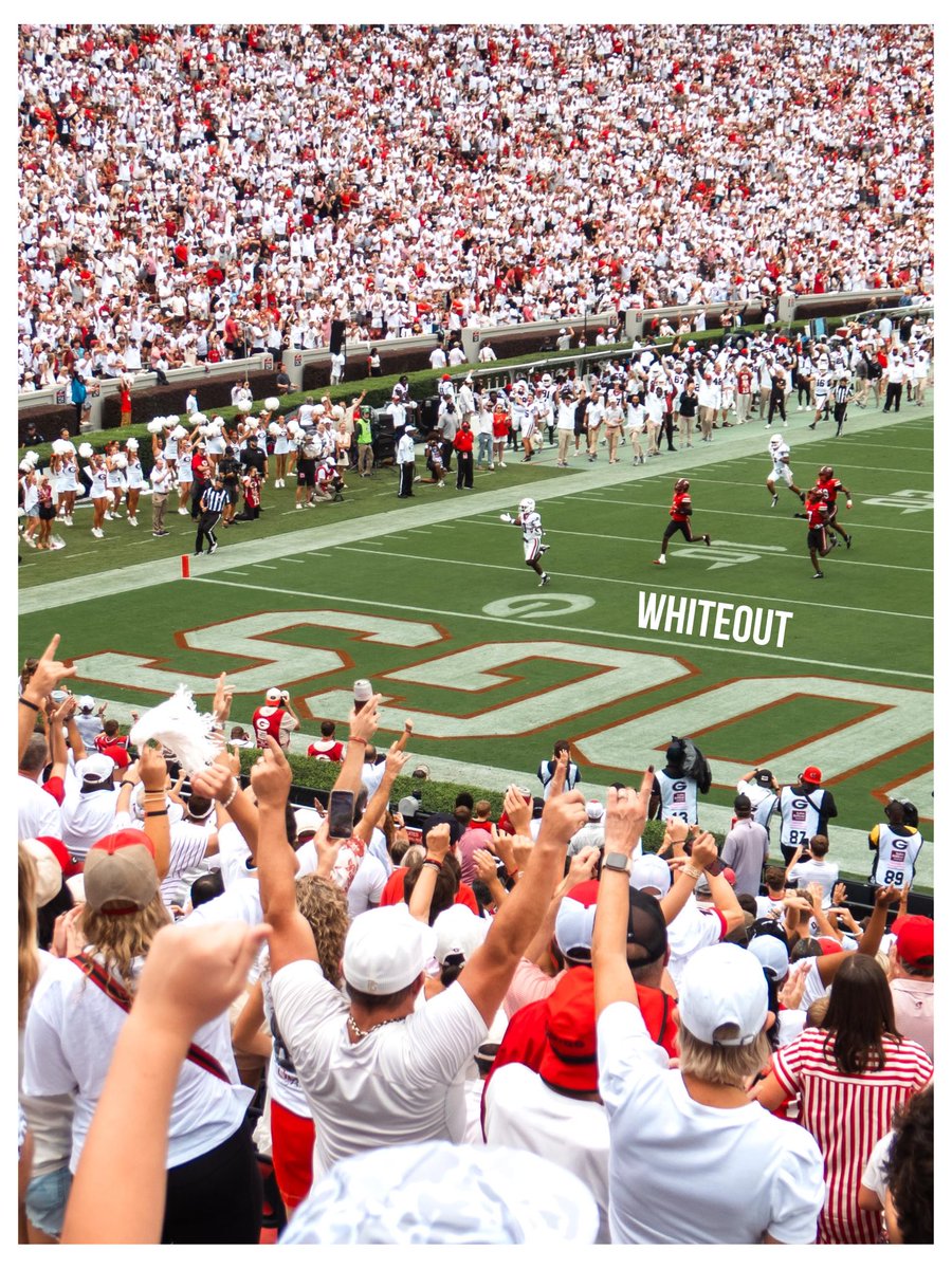 JawaviFilms's tweet photo. Scenes from today’s whiteout in Sanford Stadium. Dawgs by 50!

Shot on @CanonUSA https://t.co/dFtazPvwQ3