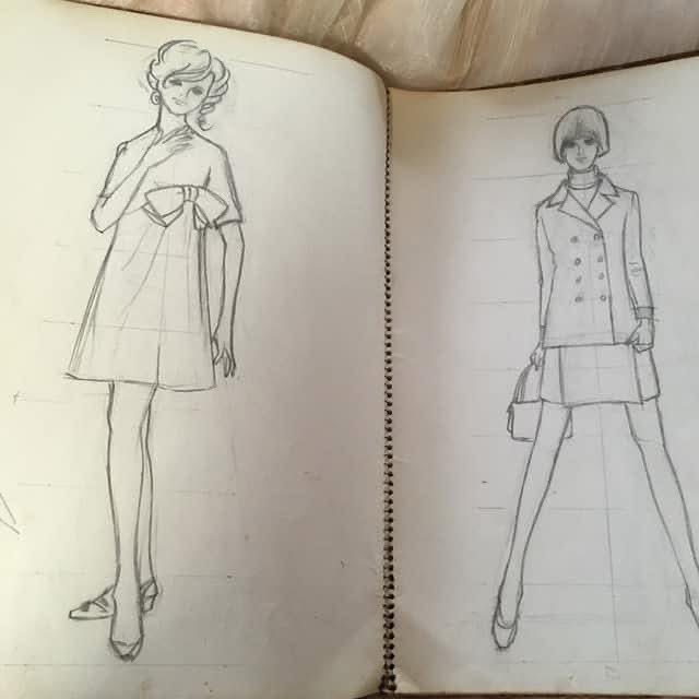 reicomaman's tweet photo. 亡母の約65年前のデッサン画🥰

少し落ち込んだ時、彼女の生きていた
痕跡を、垣間見る様にしている
REICO🥹

いつも、いつも前向きに😍
そして、笑顔が絶えない
そんな母でした🥰
未だ未だ、仕事がしたかったけど
病魔に勝てなくて
#創作編み物作家
#創作編み物
#亡母に会いたい
#編むプライド
#REICO https://t.co/CJ2H4rMpwa