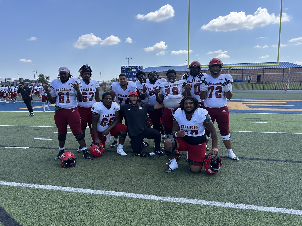 coachjack_w's tweet photo. WarDADDIES going home to GA with a W! Proud of these guys taking over the game in the second half! Didn’t blink in the face of adversity! Physicality and Violence wins! https://t.co/oYn0DTrPNO