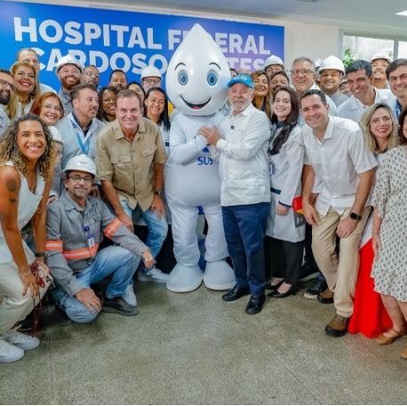 joacopanzas's tweet photo. Lo que inaugura Lula / lo que inaugura Milei https://t.co/qoLjjAIPH2