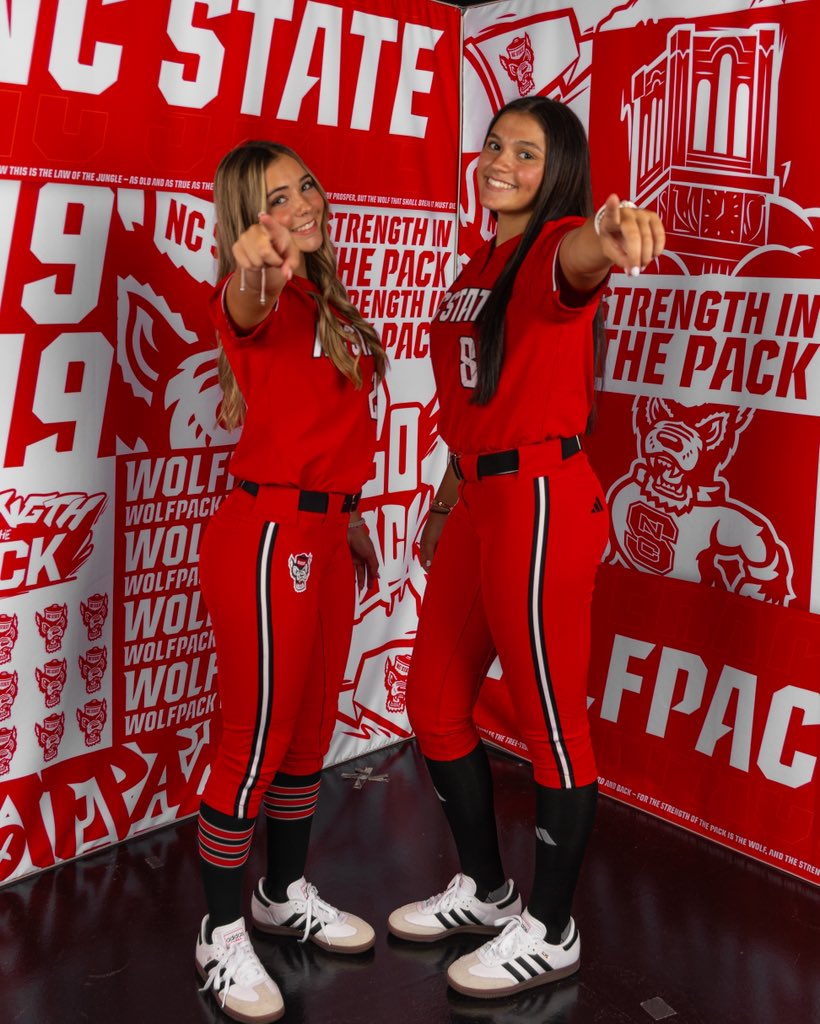 Ashlynn_k18's tweet photo. LIGHT IT RED!!πΊβ€οΈ #committed @LLefty18 @boschml @FrizellRiley @CoachCassady @PackSoftball @DHSWOLVES_SB @dale_serie @rshawn7520 @Nicoleeee_04 @bombers_academy https://t.co/4YPRyQX9JG