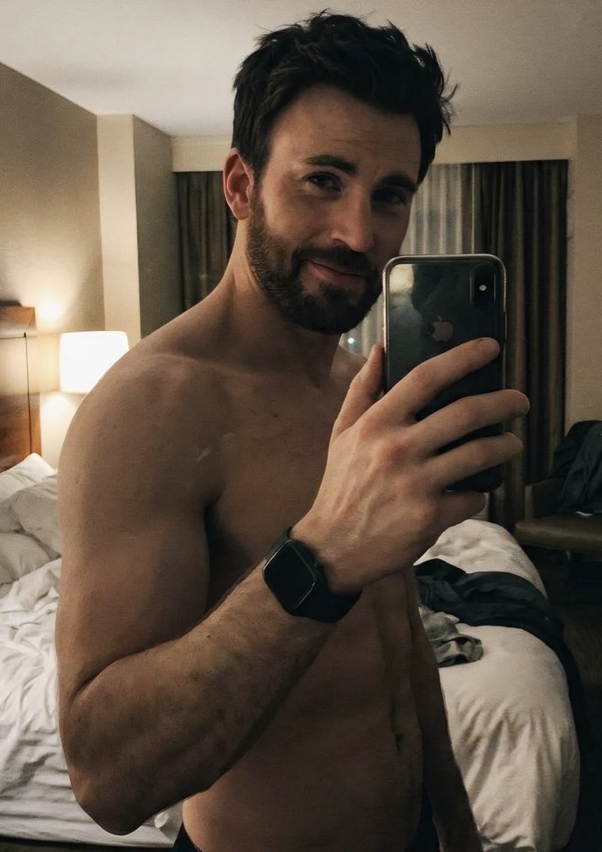 domdxddychris's tweet photo. Chris Evans.

-Actor. GAY.
-42 years old.
-Big heavy dick.
-Dirty cock &amp; dad bod.
-selective

—multiship https://t.co/7TTKodiBYC