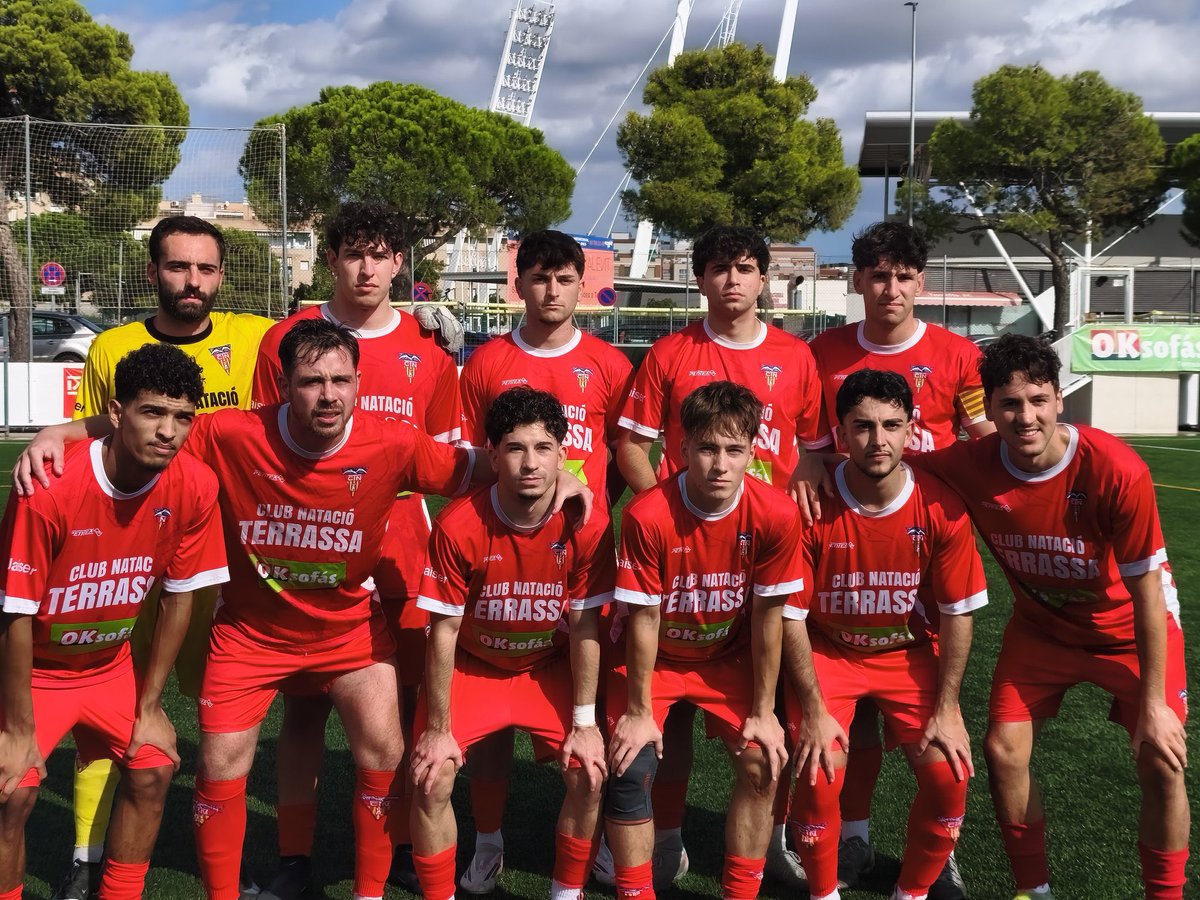 CatFut4's tweet photo. Darrer test de pretemporada pels de Terrassa contra equip de lliga #elit , la propera setmana comença la lliga al camp del Joanenc. https://t.co/ynuNeiUP89