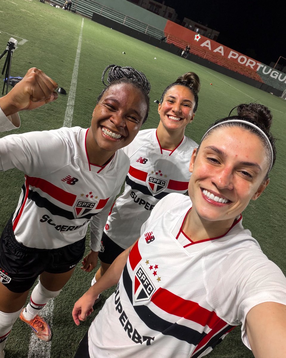 SaoPauloFC_Fem's tweet photo. 🤳 Artilheiras da partida passando na sua tela!

#FutebolFemininoTricolor
#VamosSãoPaulo 🇾🇪 https://t.co/SZ47vZi47m