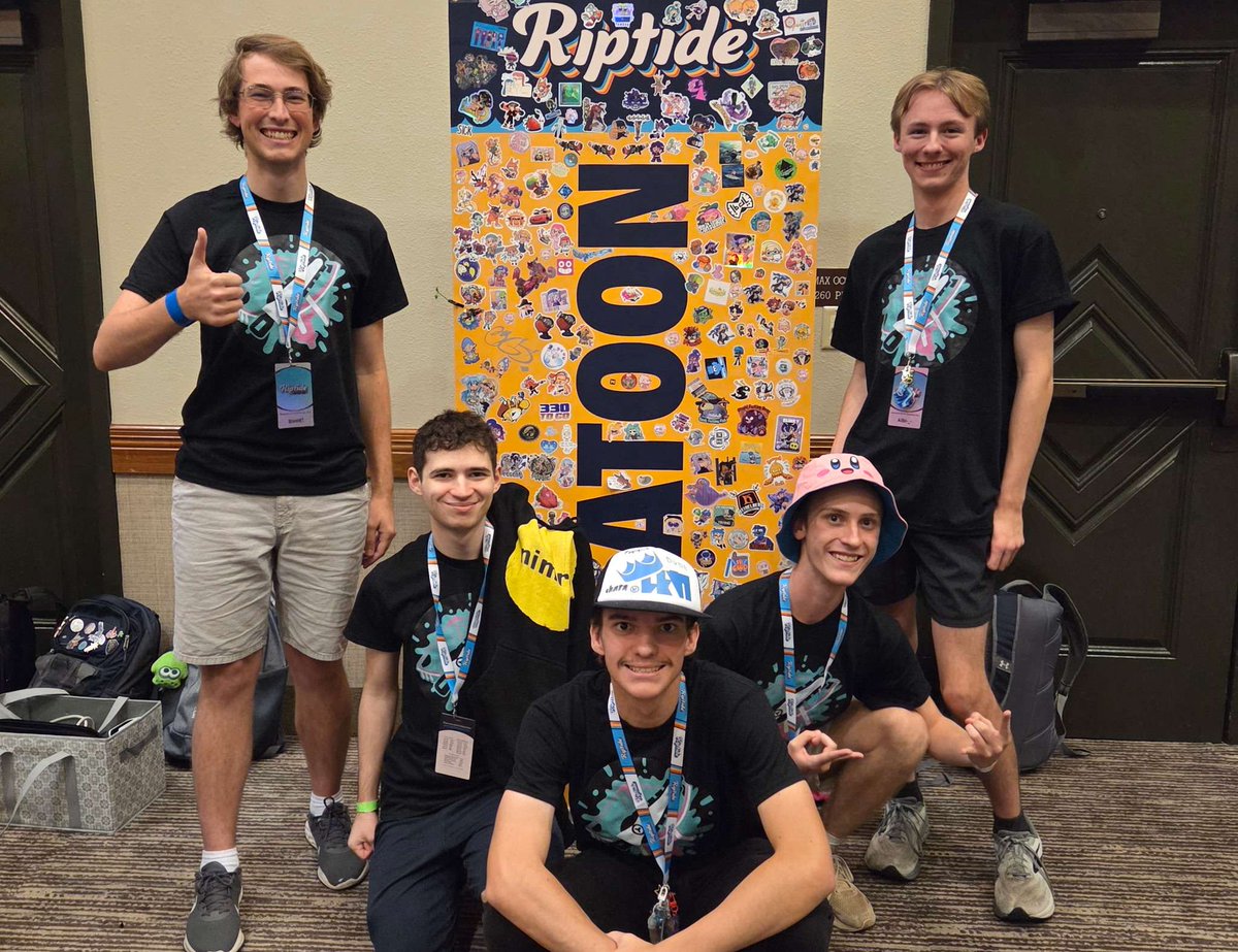 fraudsire's tweet photo. BraveAF bow made top 32 at riptide 
Me: kirby hat
Alibi: Yattaaa!
Brave: Inkblot Clams Flank
Jesse: nimrod.
Astral: beep boop https://t.co/XZm3SEmDNa