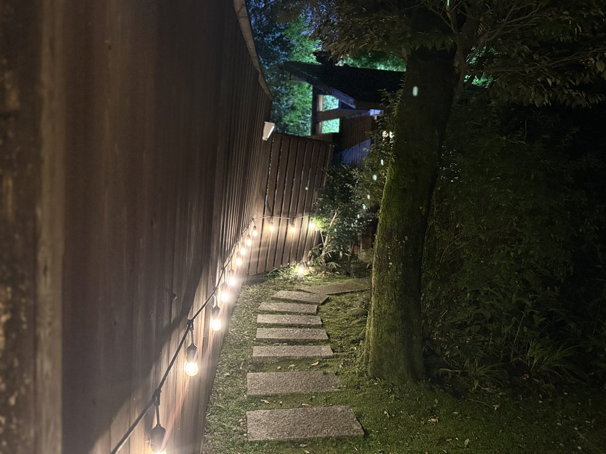 ycl_sil's tweet photo. 社員たちとのプチ旅行
熊が出ないか不安あったけど、良い湯だった♨️ https://t.co/1gQxHJPeJG