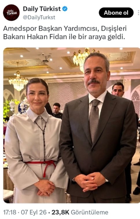 Eftelya23397097's tweet photo. Görüntü var.

" Yugoslavya'da olduğu gibi ilk adımlar müzikle, sanatla, futbolla atıldı." https://t.co/twc0DfH0i7