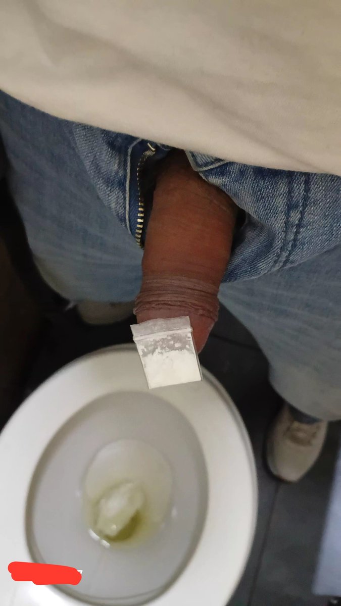 MiguelDiego69's tweet photo. En el baño del pub #morbopúblico #jale #caliente https://t.co/uuhFNqz01y