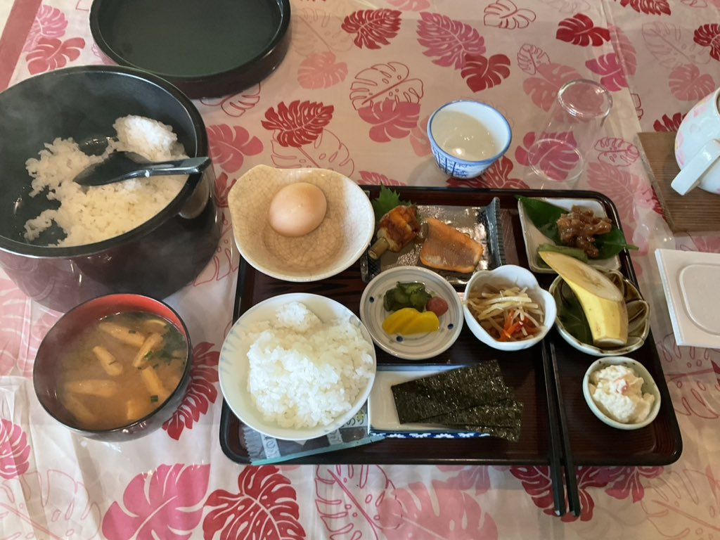 sugich_btp's tweet photo. 朝ごはん https://t.co/yjl4uULns2