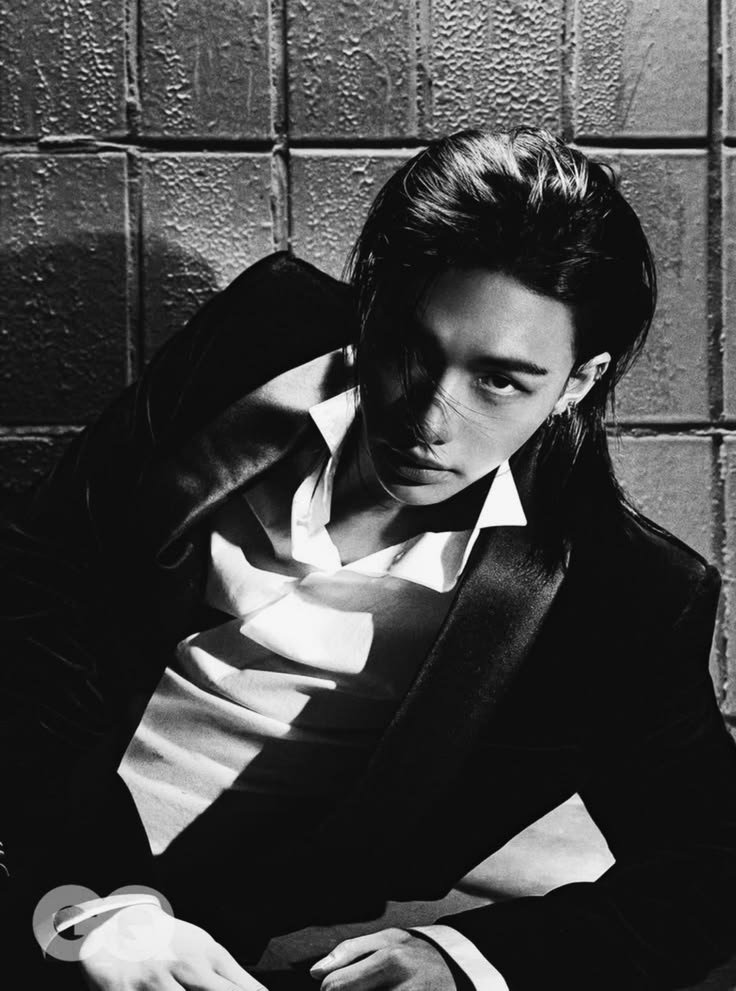 luaemluto's tweet photo. ㅤ ♱ 𝓞nly vampires can love you 𝗳𝗼𝗿𝗲𝘃𝗲𝗿... https://t.co/hdQfsa29HY